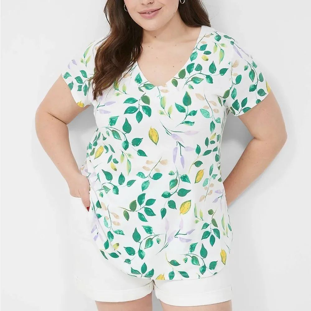 Lane Bryant Short Sleeve V-Neck Top size 14/16